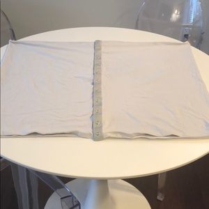 Brand new lulu lemon vinyasa scarf